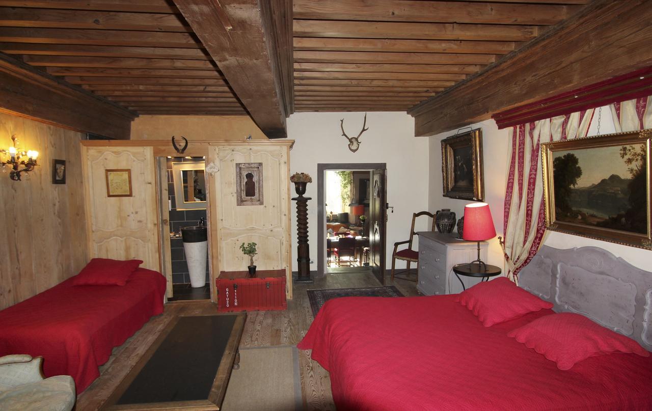 Gothique Cafe Otel Baume-les-Messieurs Dış mekan fotoğraf